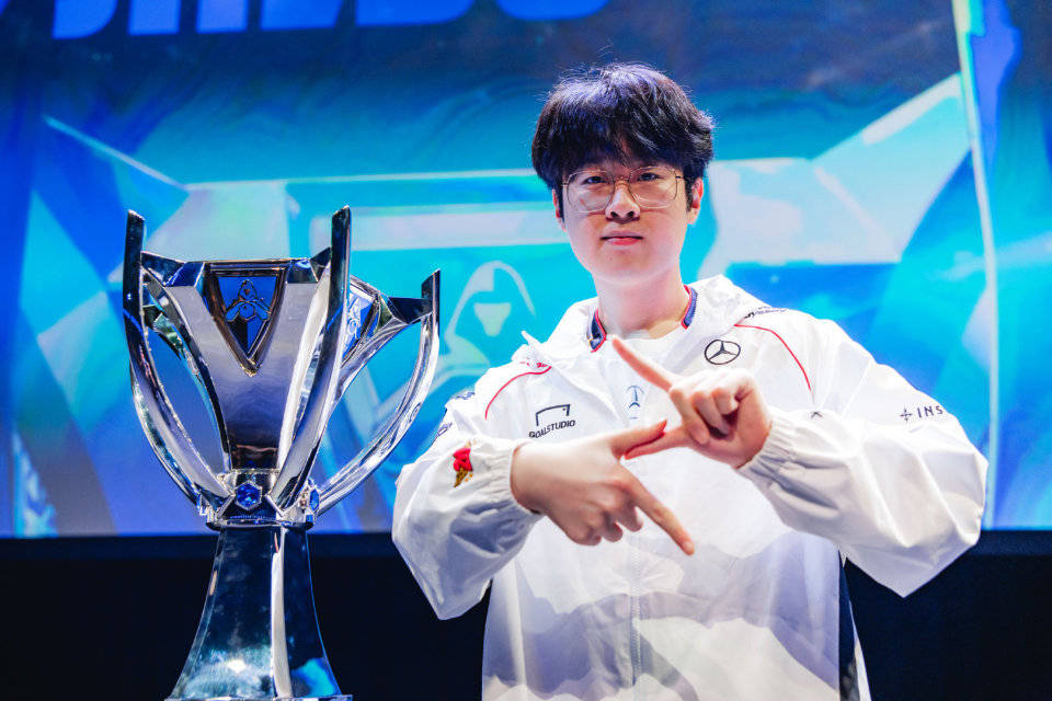 Zeus后悔了？公开表态若能重返T1会更刻苦努力